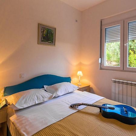 Blue Mediterranean Apartments سفيتي ستيفان الغرفة الصورة