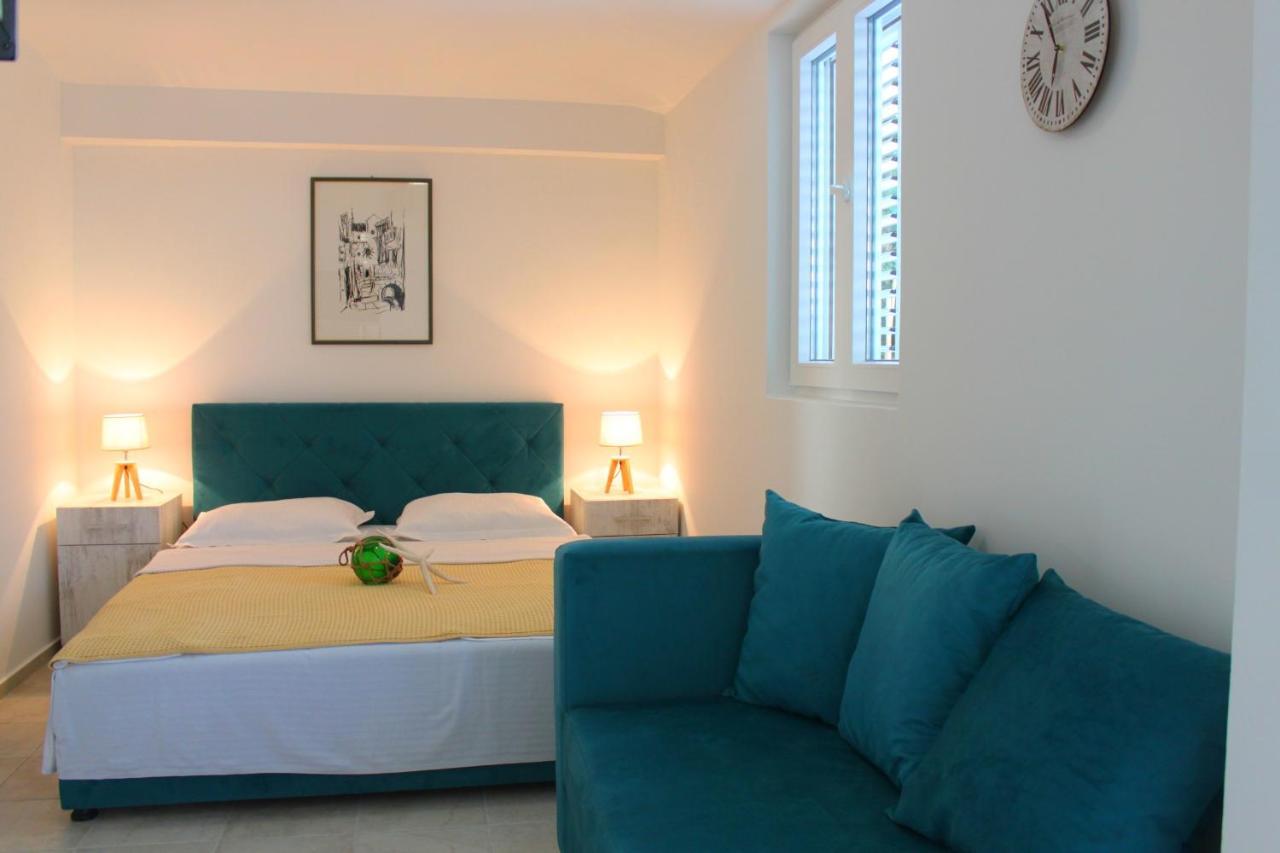 Blue Mediterranean Apartments سفيتي ستيفان المظهر الخارجي الصورة